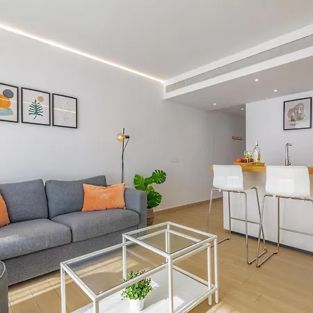 Stunning Seaview Terrace One-bedroom *