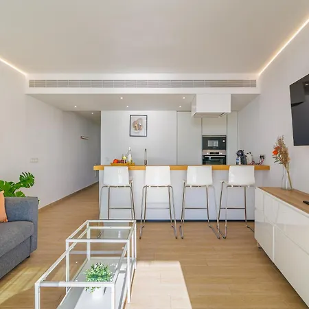 Stunning Seaview Terrace One-bedroom Apartment Fuengirola