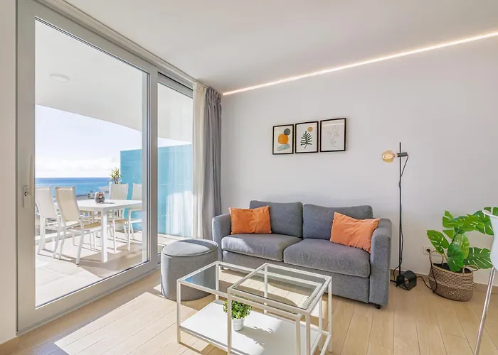 Apartment Stunning Seaview Terrace One-bedroom Fuengirola
